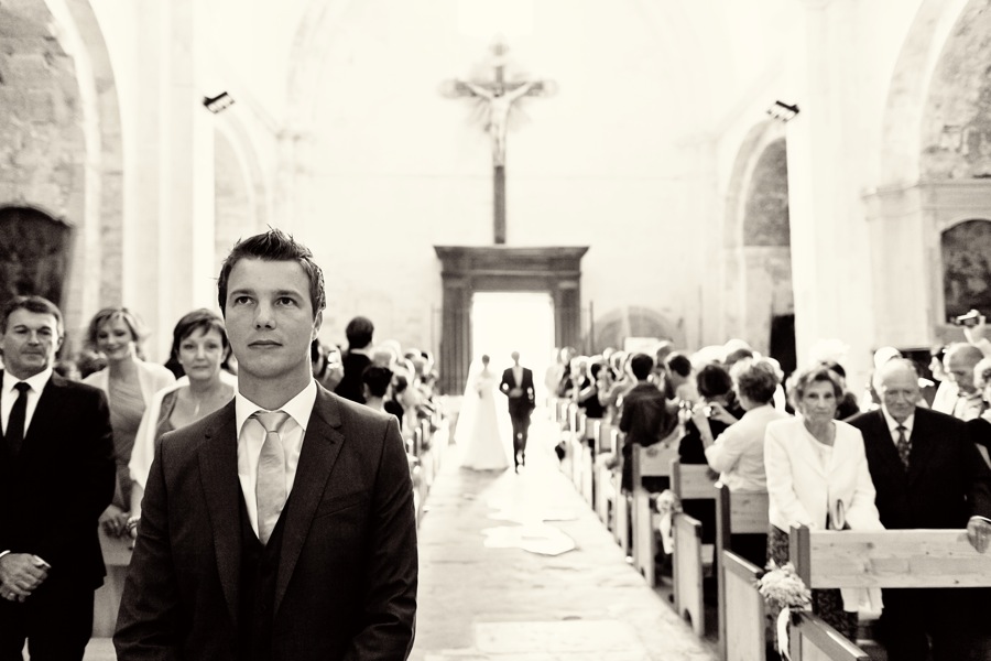 © Caroline Vidal - Mariage en Provence - Abbaye de Ste Eusèbe - Luberon - LBDMC Mariage à l'abbaye Ste Eusèbe en Luberon - Camille + Sébastien - Blog Mariage Madame C