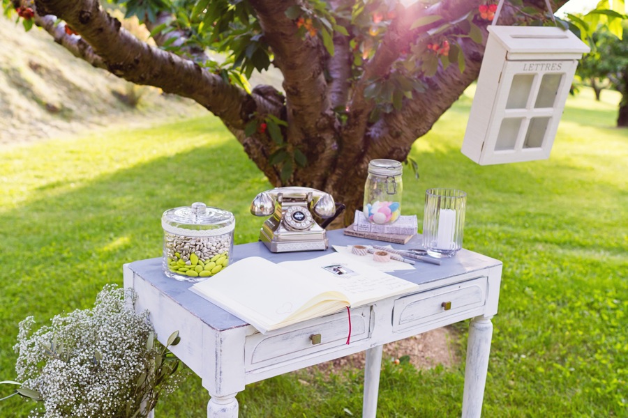 Mariage à l'abbaye Ste Eusèbe en Luberon - Camille + Sébastien - Blog Mariage Madame C Mariage à l'abbaye Ste Eusèbe en Luberon - Camille + Sébastien - Blog Mariage Madame C