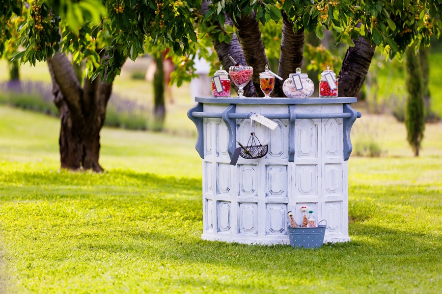 Mariage à l'abbaye Ste Eusèbe en Luberon - Camille + Sébastien - Blog Mariage Madame C Mariage à l'abbaye Ste Eusèbe en Luberon - Camille + Sébastien - Blog Mariage Madame C