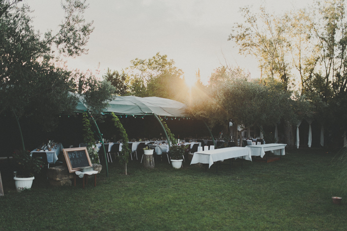 mariage-languedoc-en-petit-comite-maison-sebastien-boudot-blog-mariage-madame-c Mariage intime dans l'Hérault - Céline + Sébastien - Blog Mariage Madame C