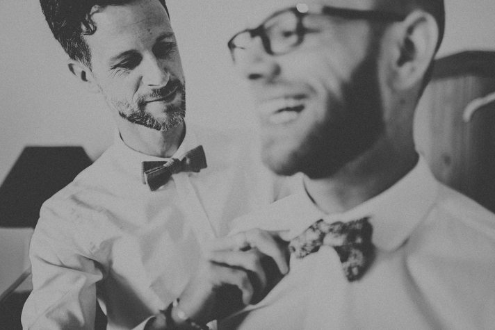 mariage-languedoc-en-petit-comite-maison-baptiste-hauville-blog-mariage-madame-c Mariage intime dans l'Hérault - Céline + Sébastien - Blog Mariage Madame C