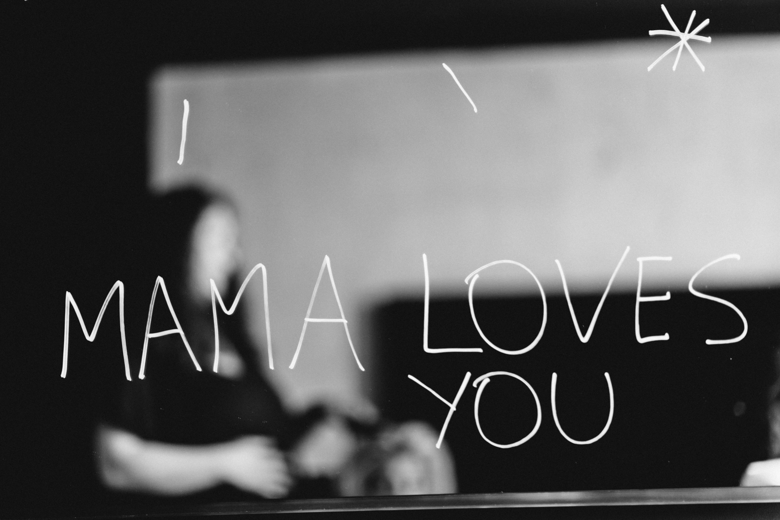 © Xavier Navarro - Chalet de la Porte Jaune - mariage-paris- Le blog de Madame C #5 Mariage à Paris au Chalet de la Porte Jaune - Julia + Anthony - Blog Mariage Madame C