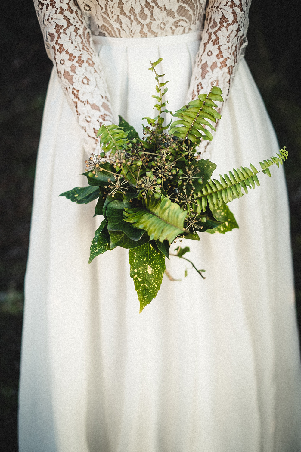 La mariée aux mains d'argent - Blog Mariage Madame C Shooting d'inspiration mariage industriel - MC2 Mon Amour - La Femme Gribouillage - Le Blog de Madame C.11