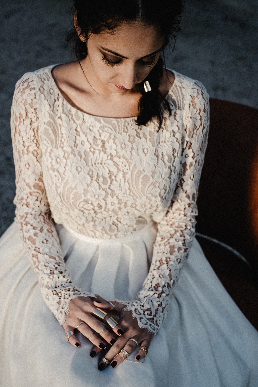 La mariée aux mains d'argent - Blog Mariage Madame C Shooting d'inspiration mariage industriel - MC2 Mon Amour - La Femme Gribouillage - Le Blog de Madame C.3