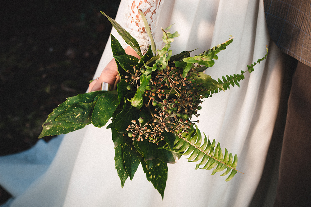 La mariée aux mains d'argent - Blog Mariage Madame C Shooting d'inspiration mariage industriel - MC2 Mon Amour - La Femme Gribouillage - Le Blog de Madame C.4