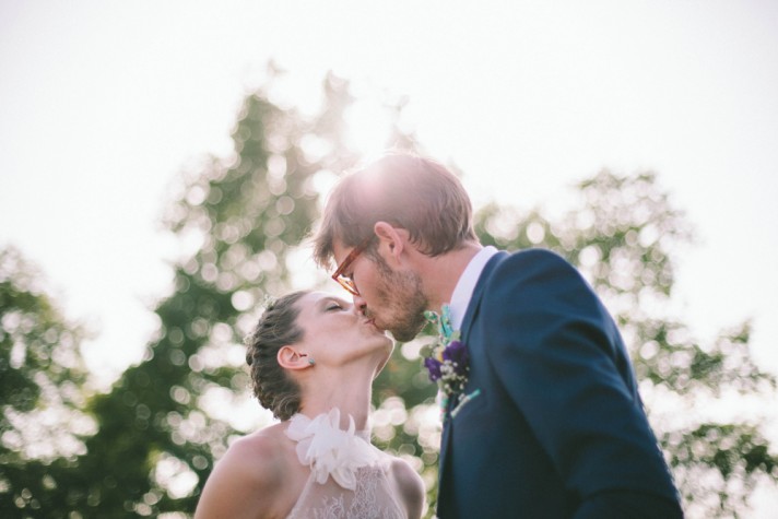 Un mariage guinguette dans le Périgord - Sarah + Guillaume - Blog Mariage Madame C say_cheers-mariage-perigord_noir-les_martinies-leblogdemadamec.fr-#23