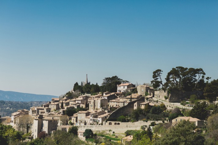Sandra + Vincent - Une séance d'amoureux dans le Luberon - Blog Mariage Madame C neupap_photography_seance_engagement_bonnieux_luberon_Leblogdemadamec#00