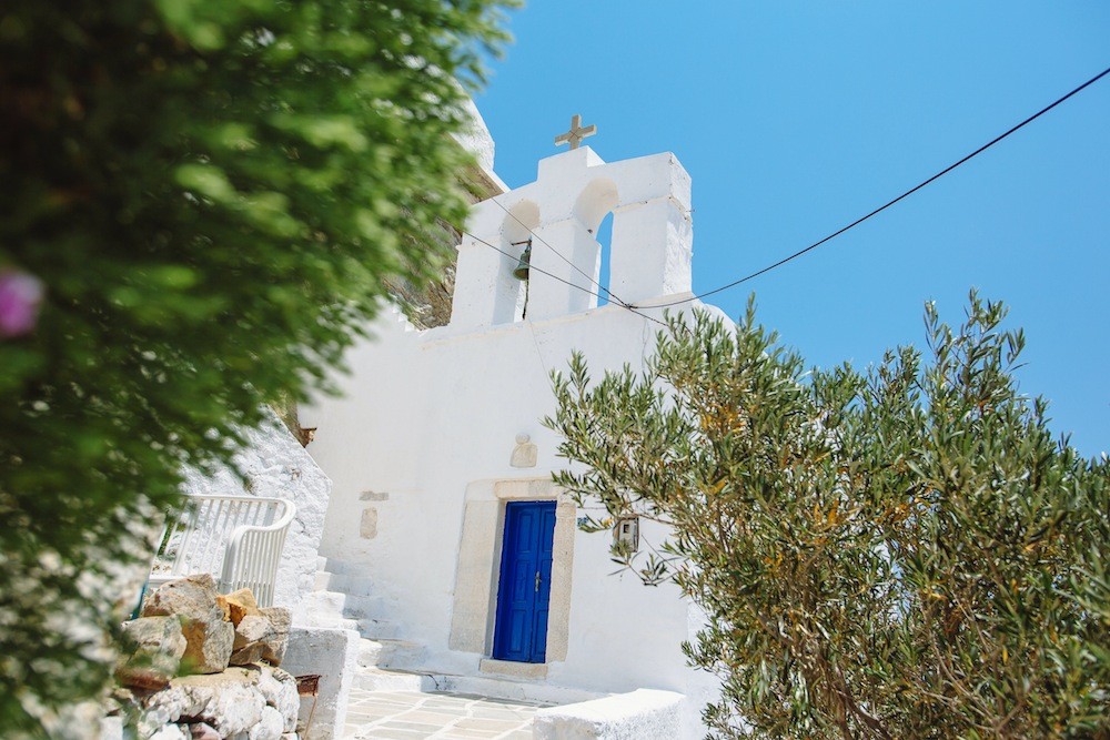 Un mariage en Grèce sur l'île de Sérifos - Jessica + Vincent - Blog Mariage Madame C
