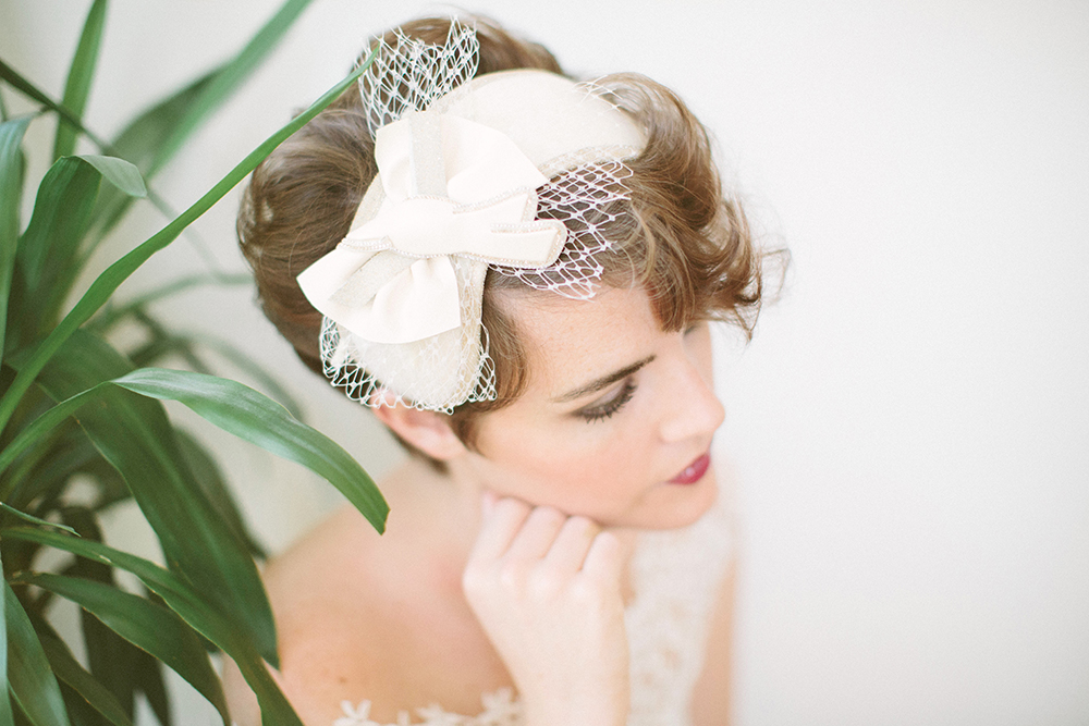 Coiffures années folles pour cheveux courts - Blog Mariage Madame C © Saya - Shooting d'inspiration coiffure maquillage - Paris - France - Le Blog de Madame C - #21
