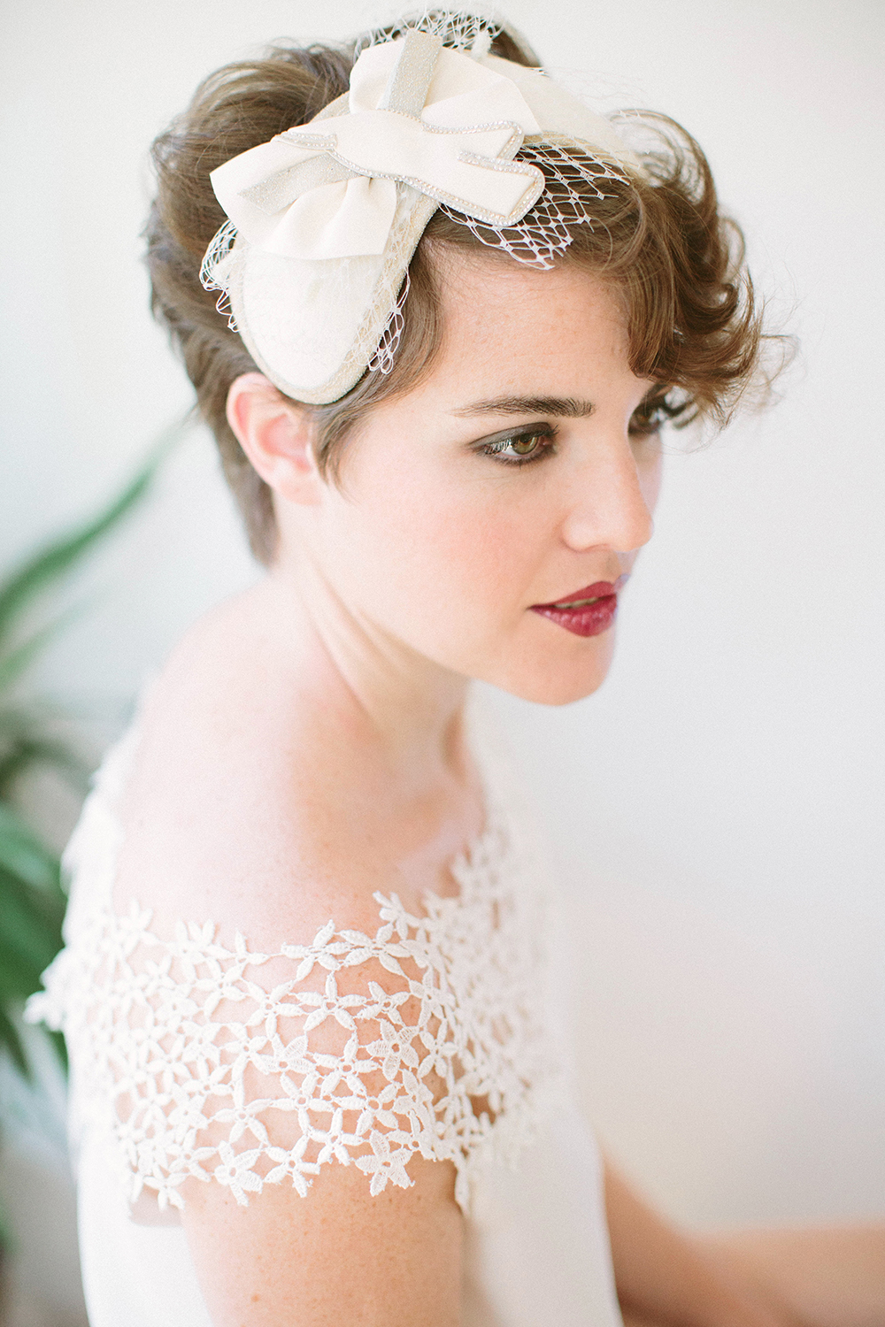 Coiffures années folles pour cheveux courts - Blog Mariage Madame C Coiffures années folles pour cheveux courts - Blog Mariage Madame C