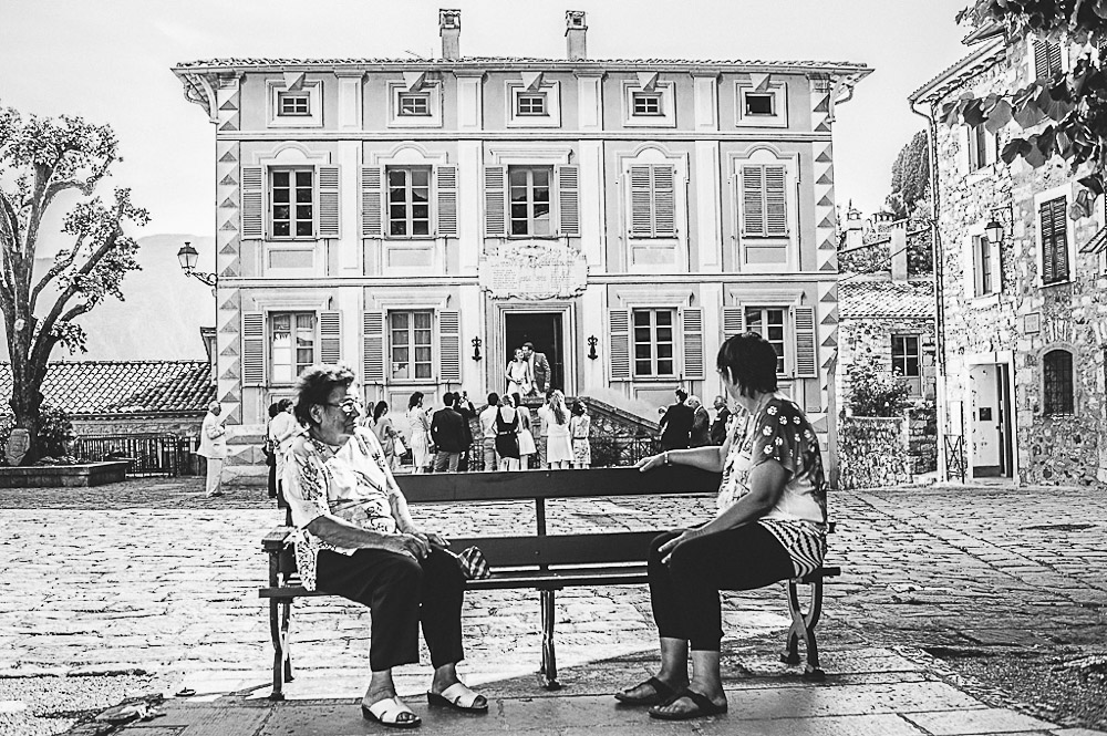 Un mariage dans l'arrière-pays niçois - Margot + Laurent - Blog Mariage Madame C Un mariage dans l'arrière-pays niçois - Margot + Laurent - Blog Mariage Madame C