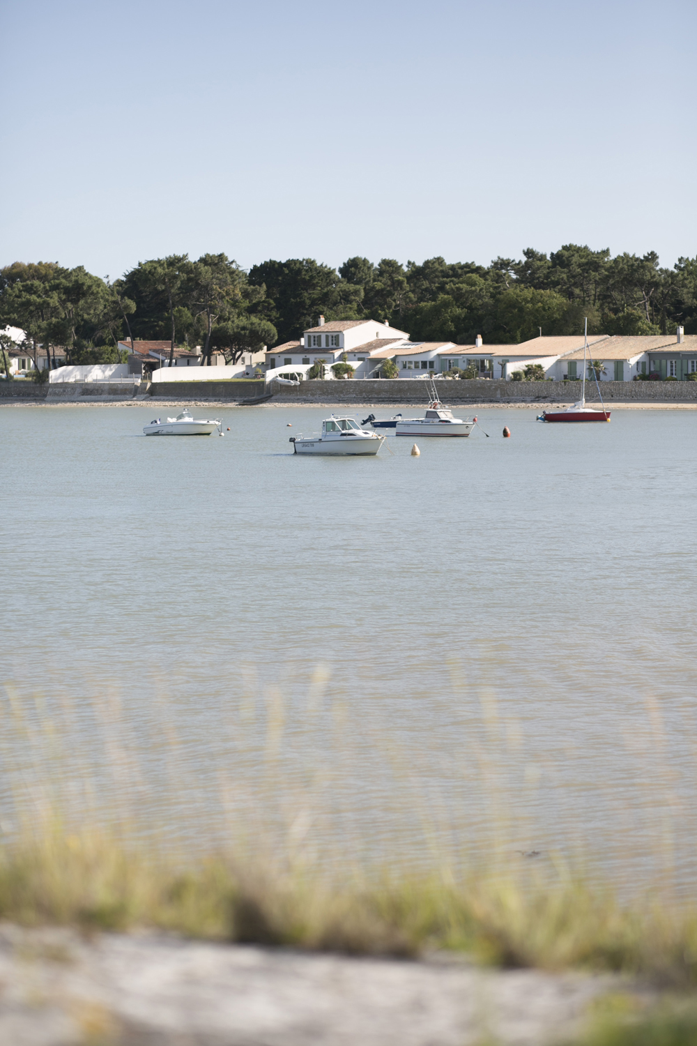 Un mariage sur l'île de Ré, au fort de la Prée - Elodie + Olivier - Blog Mariage Madame C Un mariage sur l'île de Ré, au fort de la Prée - Elodie + Olivier - Blog Mariage Madame C