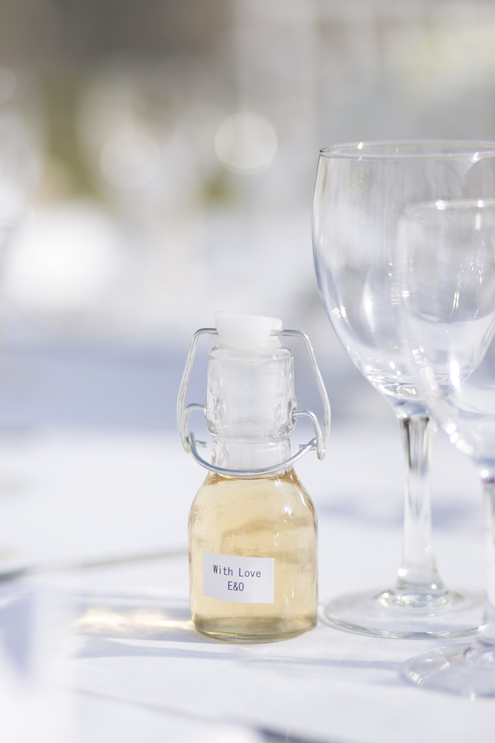 Un mariage sur l'île de Ré, au fort de la Prée - Elodie + Olivier - Blog Mariage Madame C Un mariage sur l'île de Ré, au fort de la Prée - Elodie + Olivier - Blog Mariage Madame C