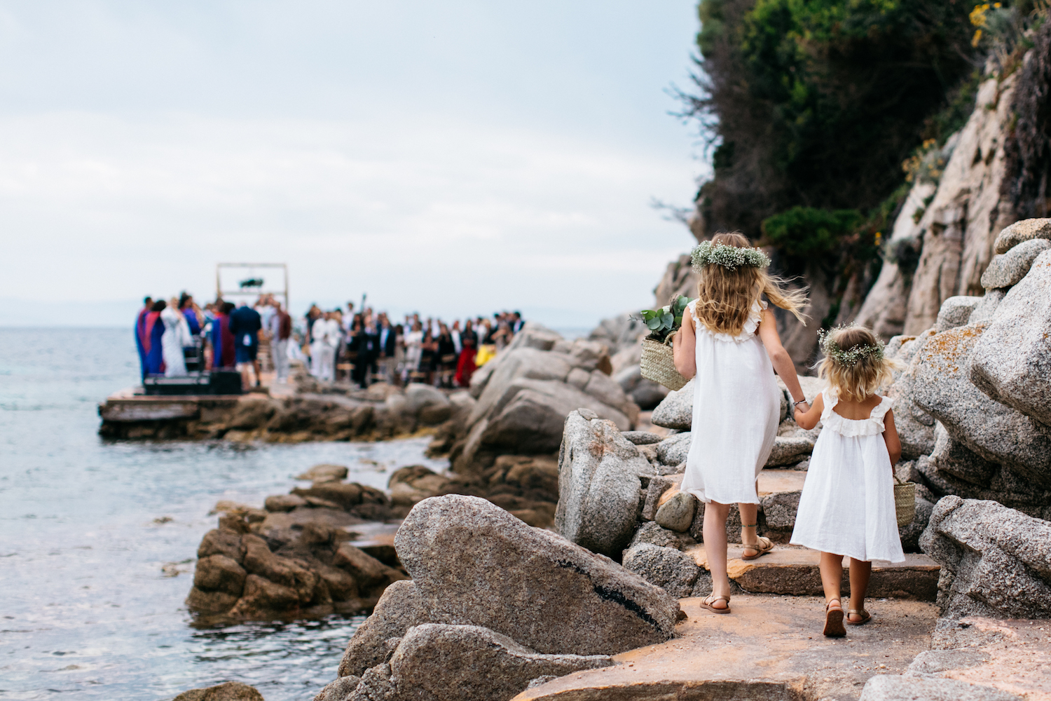Mariage sur une crique privée en Corse - Blog Mariage Madame C bodartstudio-mariage-corse-plage-le_blog_de_madame_c-32