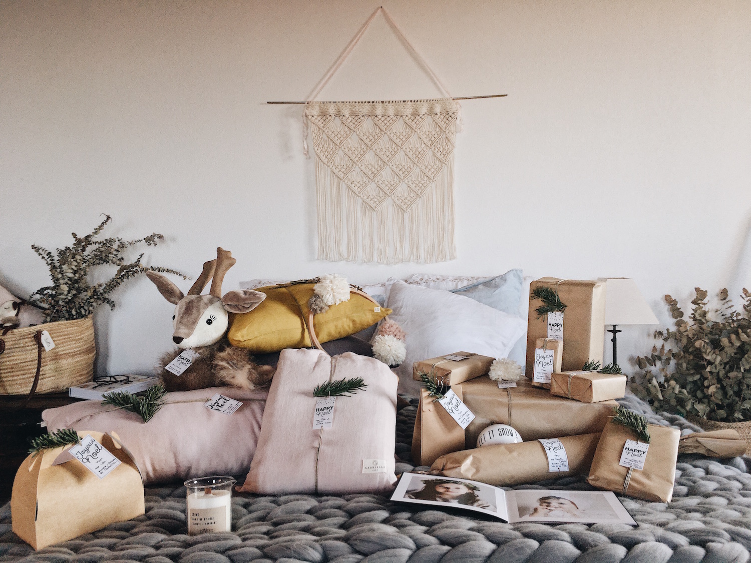 Les étiquettes de Noël à imprimer - Blog Mariage Madame C Les étiquettes de Noël à imprimer © Clémentine Marchal