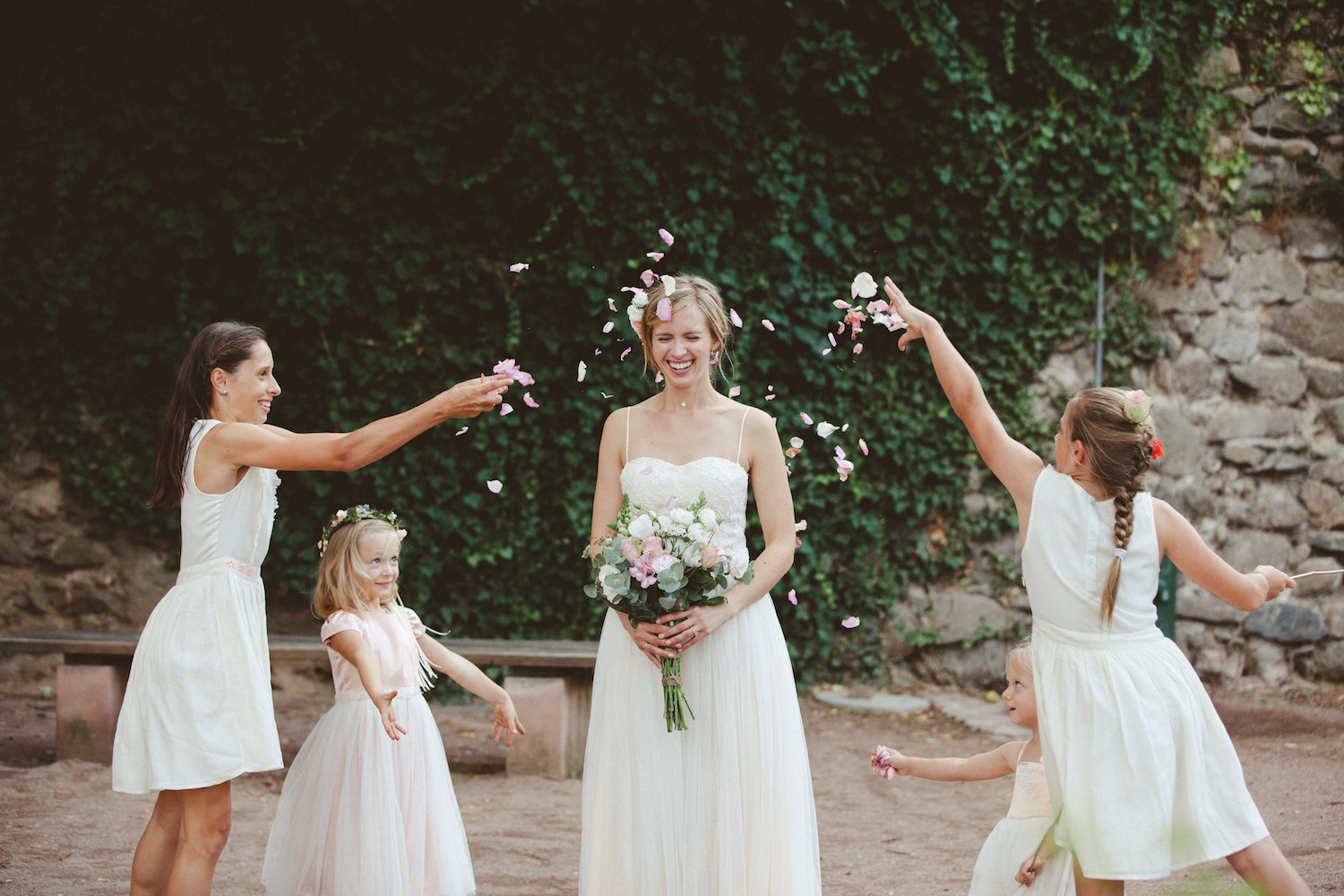 Mariage dans une ferme en Alsace - Lauren + Gaspard - Blog Mariage Madame C Mariage dans une ferme en Alsace - Lauren + Gaspard - Blog Mariage Madame C