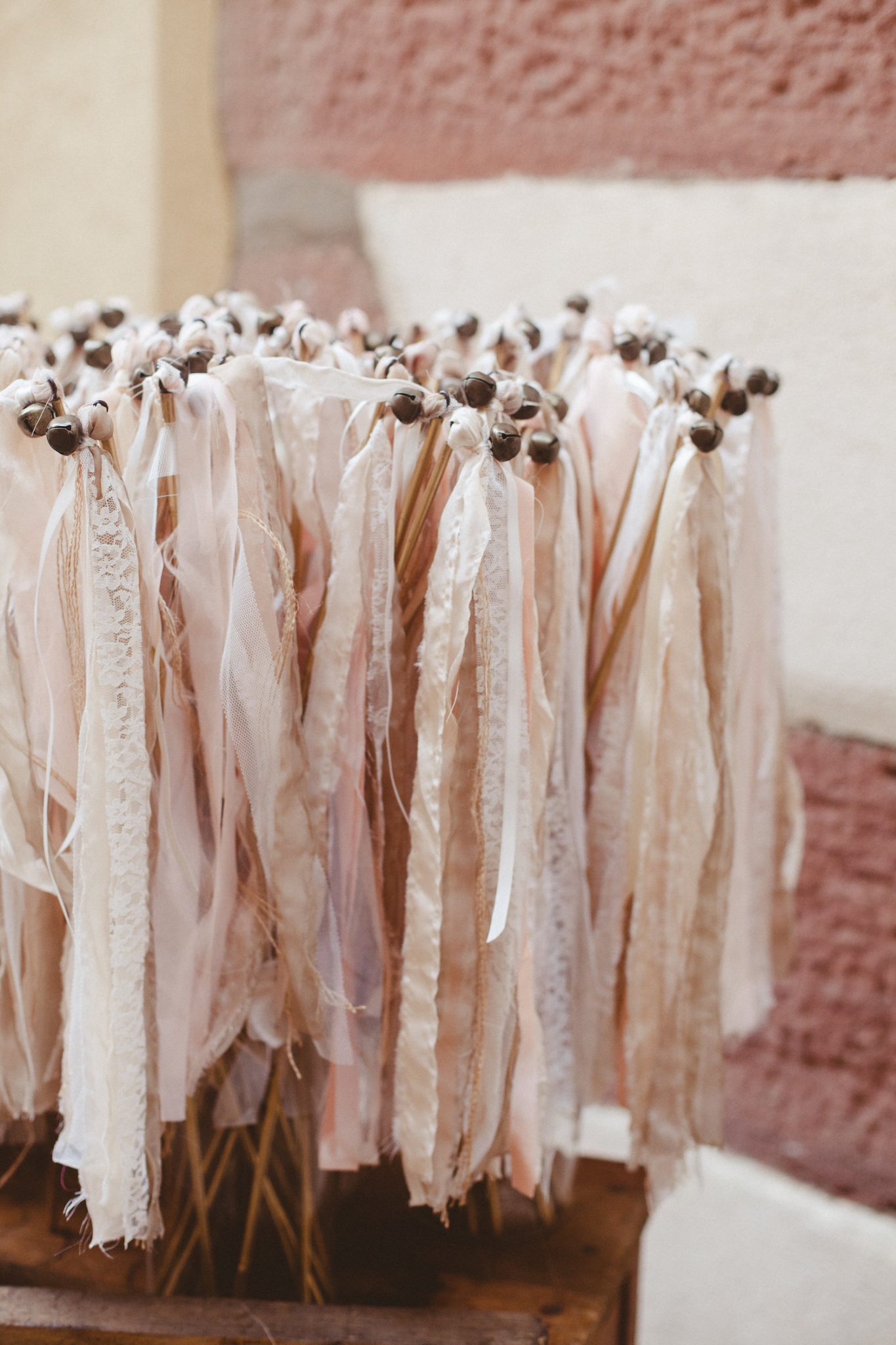 Mariage dans une ferme en Alsace - Lauren + Gaspard - Blog Mariage Madame C Mariage dans une ferme en Alsace © Elodie Winter