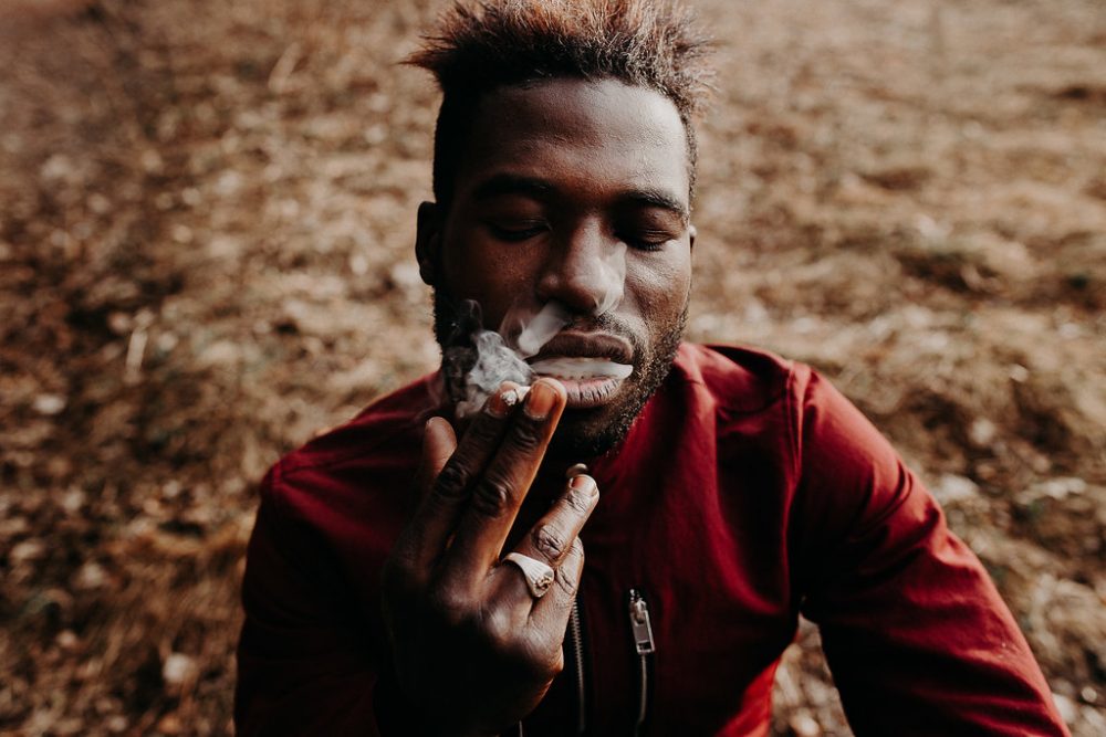 Une séance d'amoureux aux Carroz-d’Arâches - Clémence + Jean-Baptiste - Blog Mariage Madame C Une séance d'amoureux aux Carroz-d’Arâches - Clémence + Jean-Baptiste - Blog Mariage Madame C