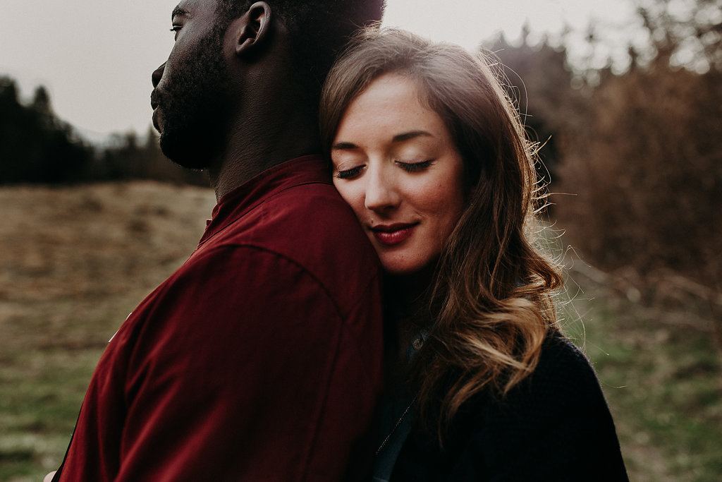 Une séance d'amoureux aux Carroz-d’Arâches - Clémence + Jean-Baptiste - Blog Mariage Madame C