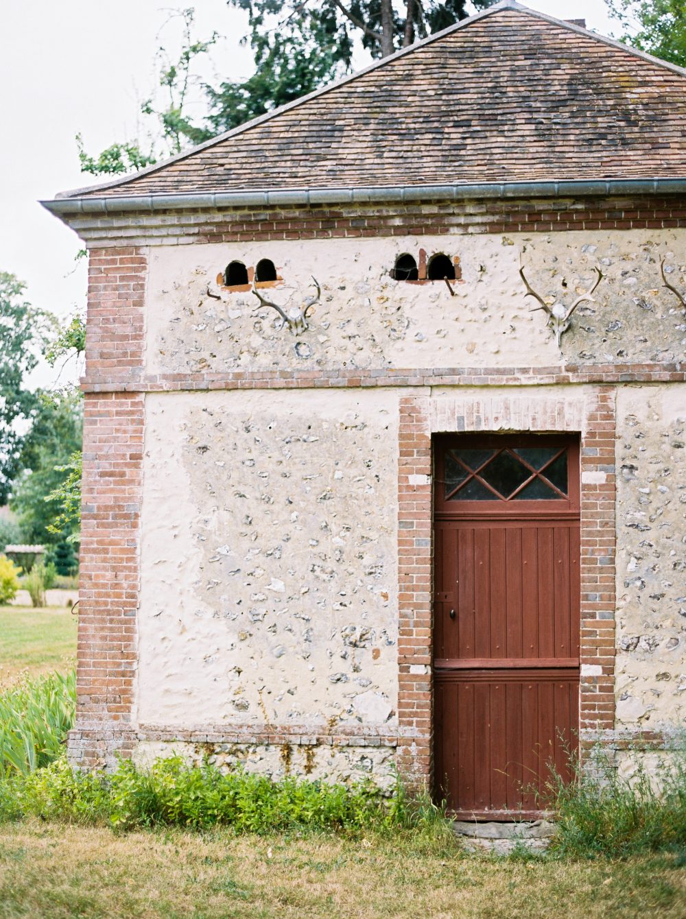Mariage en Normandie au Manoir des Prévanches — Joyce & Dimitri - Blog Mariage Madame C