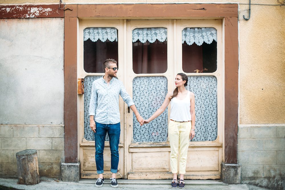 Une séance engagement dans la brume d'Ariège - Perrine et Etienne - Blog Mariage Madame C Une séance engagement dans la brume d'Ariège - Perrine et Etienne - Blog Mariage Madame C