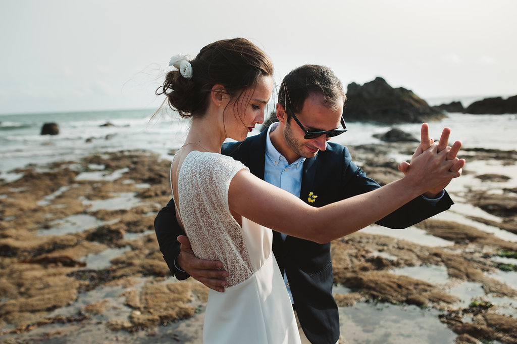 Un mariage sous la falaise - Alexandra + Nicolas - Blog Mariage Madame C
