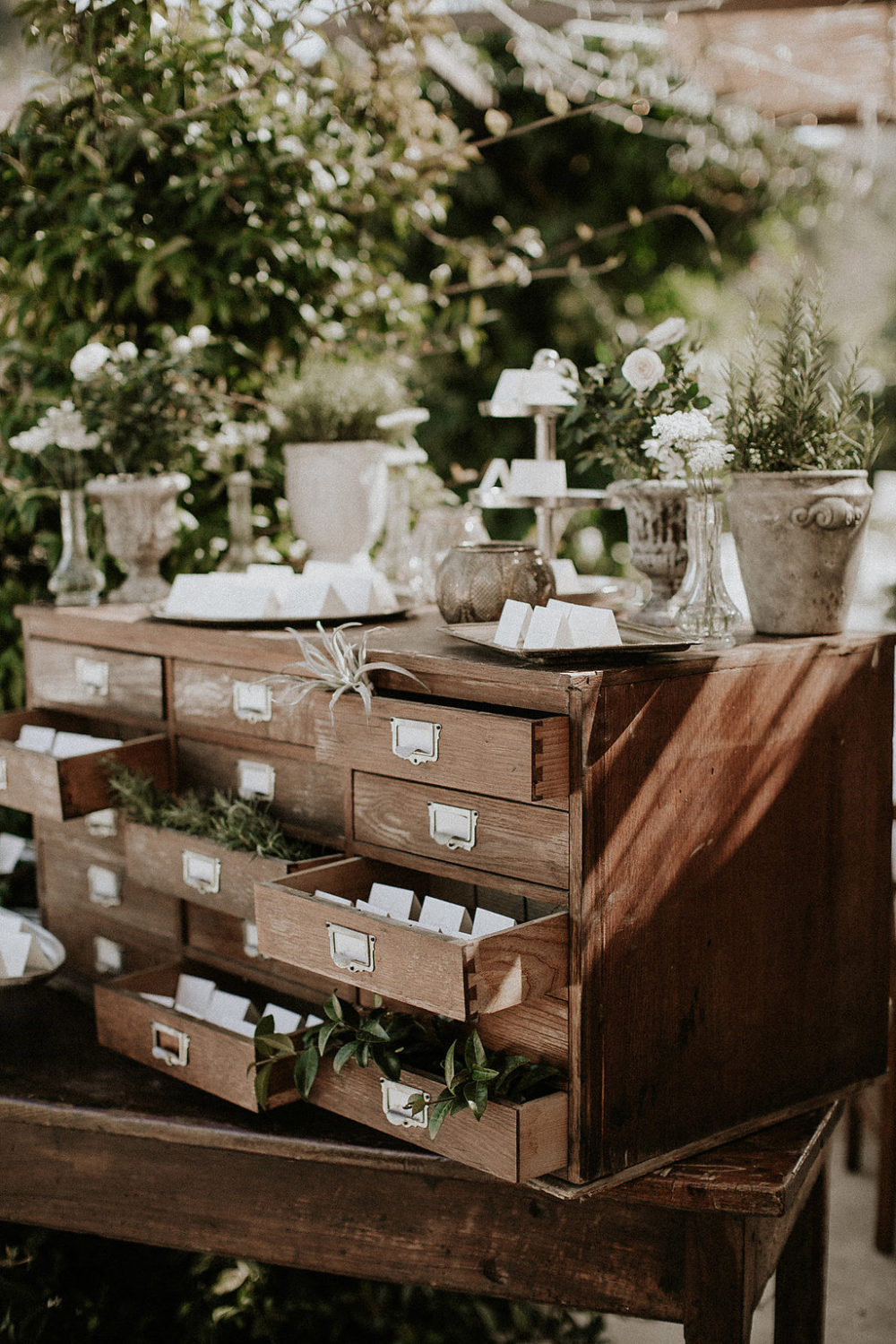 Un mariage intime sur les hauteurs de Nice - Amélie + Pierre - Blog Mariage Madame C Un mariage intime sur les hauteurs de Nice - Amélie + Pierre - Blog Mariage Madame C