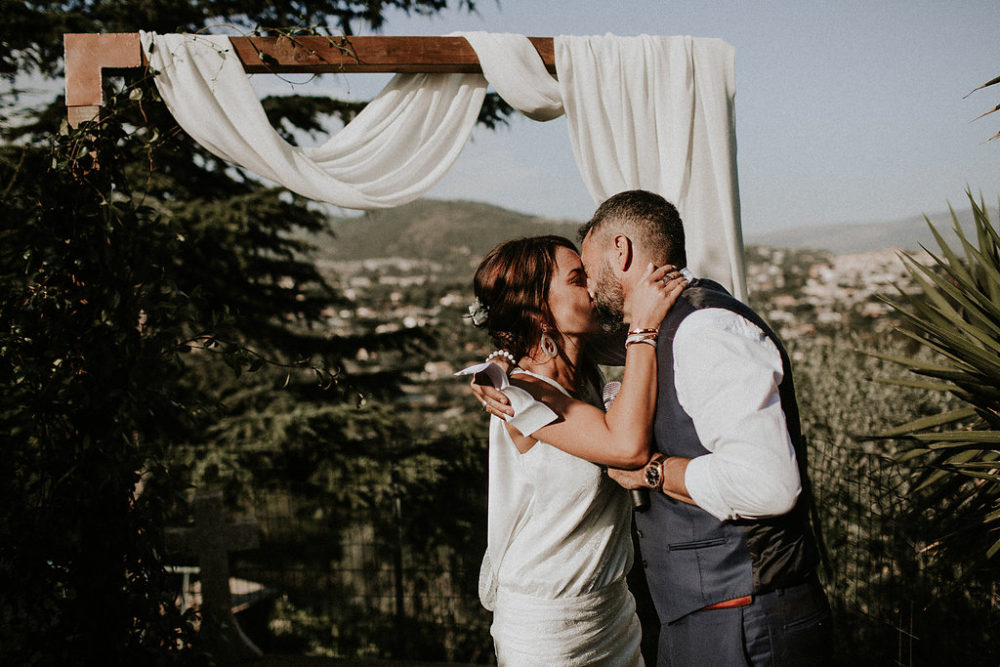 Un mariage intime sur les hauteurs de Nice - Amélie + Pierre - Blog Mariage Madame C Un mariage intime sur les hauteurs de Nice - Amélie + Pierre - Blog Mariage Madame C