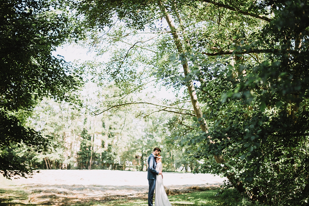 Un Mariage bohème dans l'Orne - Marion + Gaël - Blog Mariage Madame C