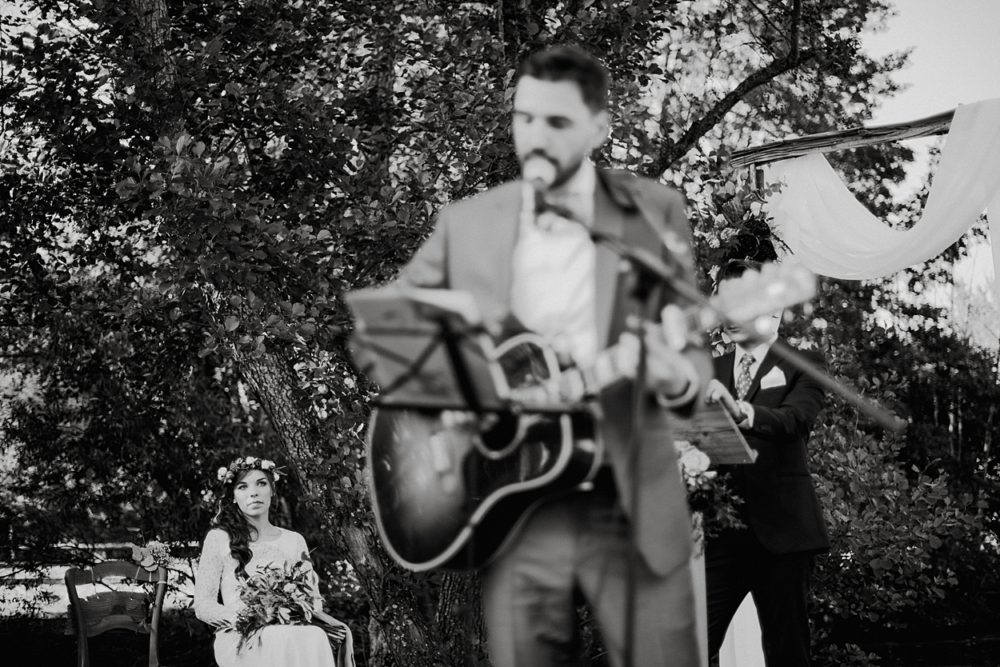 Un Mariage bohème dans l'Orne - Marion + Gaël - Blog Mariage Madame C
