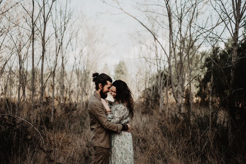 Une séance d'engagement en forêt - Jessica et Joris - Blog Mariage Madame C Une séance d'engagement en forêt - Jessica et Joris - Blog Mariage Madame C