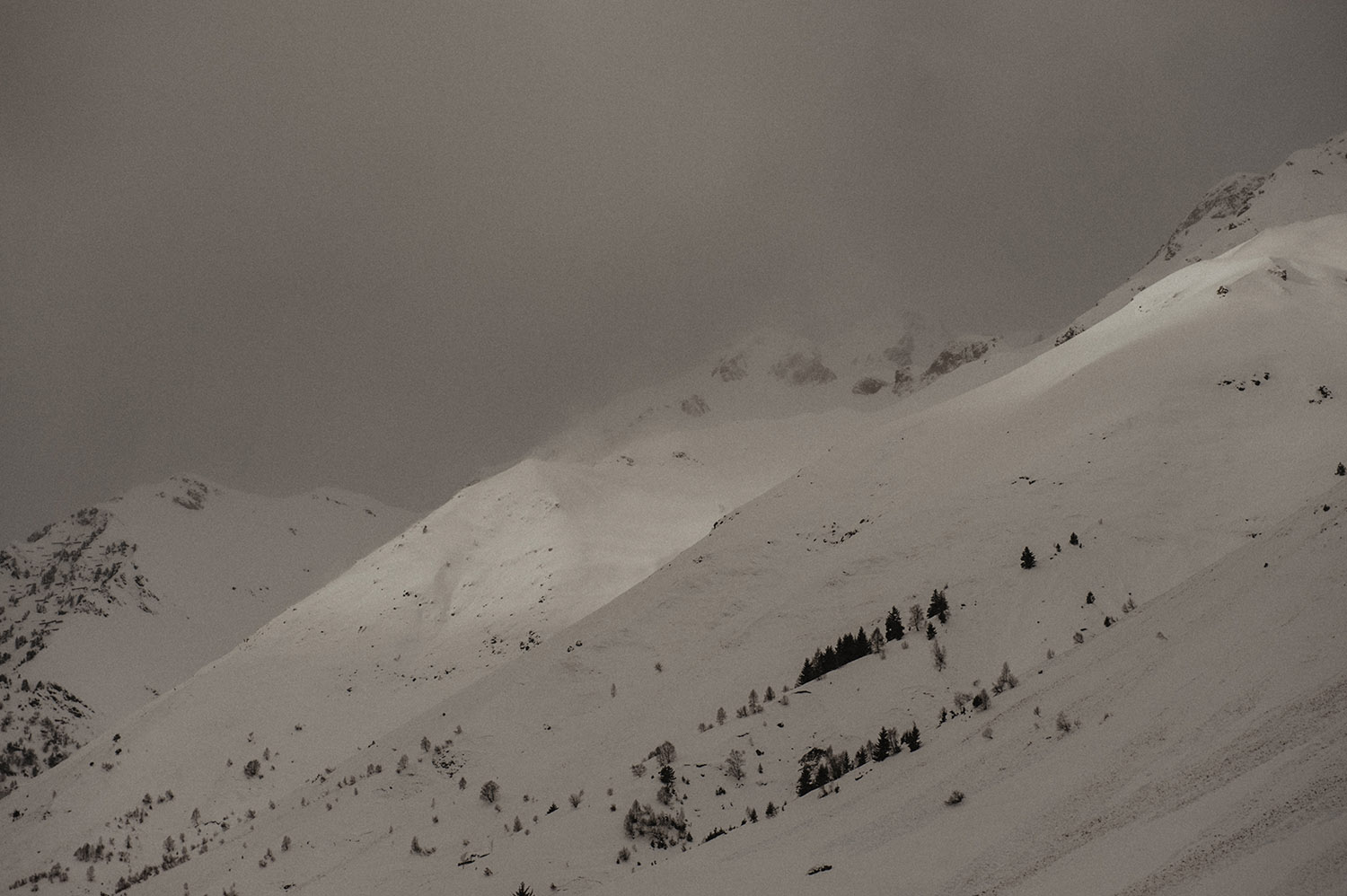 Escapade hivernale dans les Pyrénées - Cindy + Florian - Blog Mariage Madame C