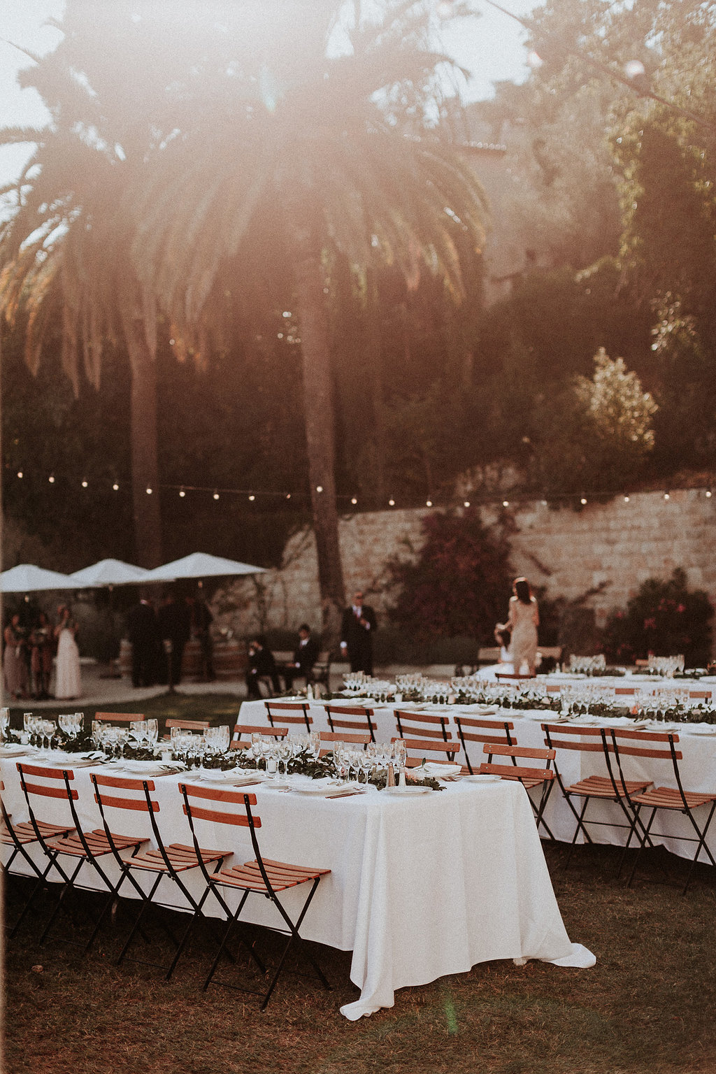 Mariage romantique au Château Saint Georges à Grasse - Sarah + Ross - Blog Mariage Madame C