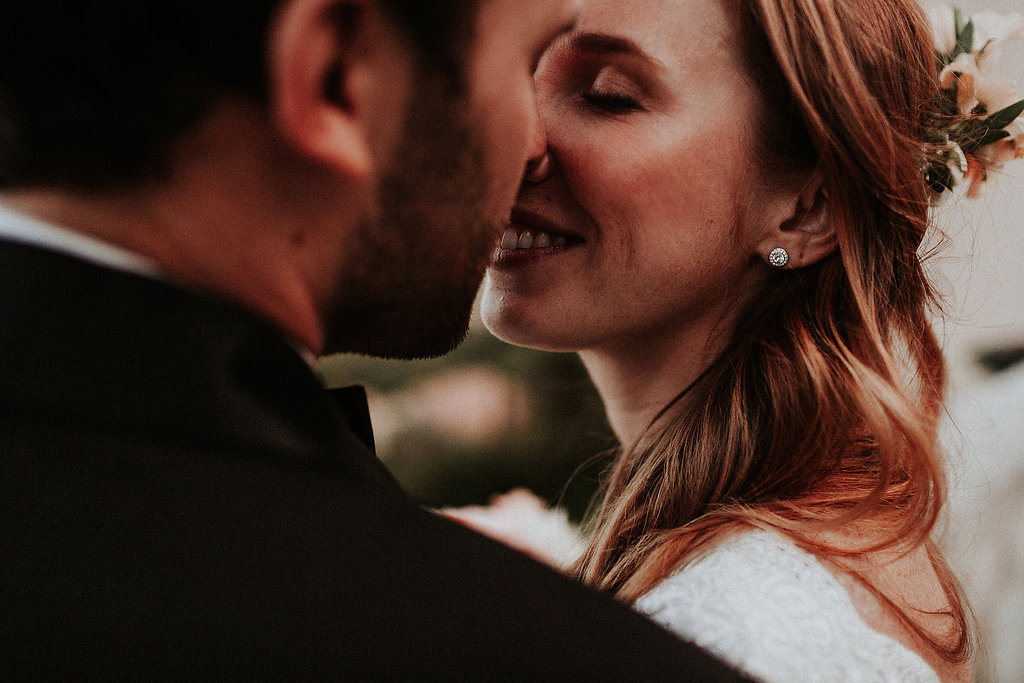 Mariage romantique au Château Saint Georges à Grasse - Sarah + Ross - Blog Mariage Madame C