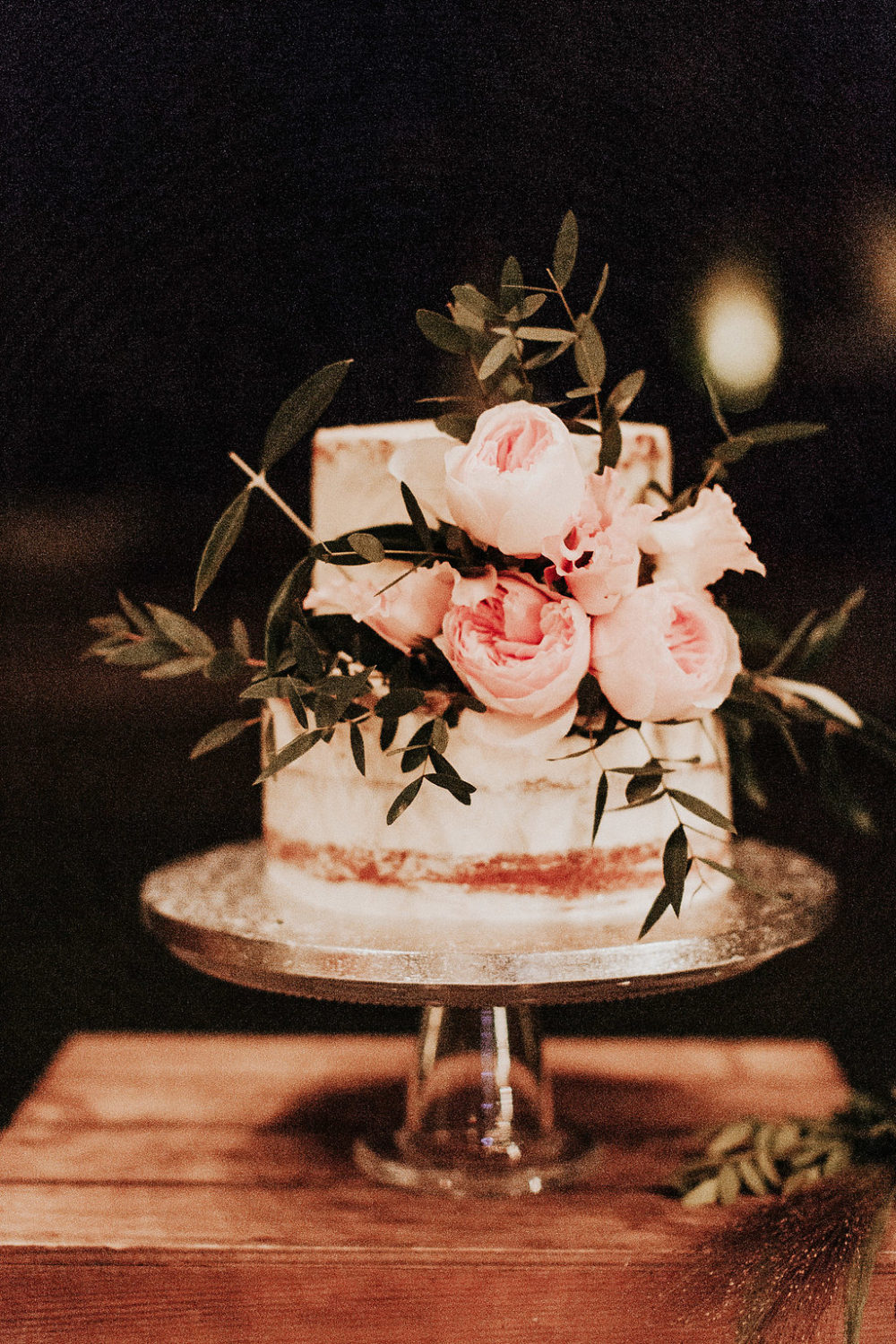 Mariage romantique au Château Saint Georges à Grasse - Sarah + Ross - Blog Mariage Madame C