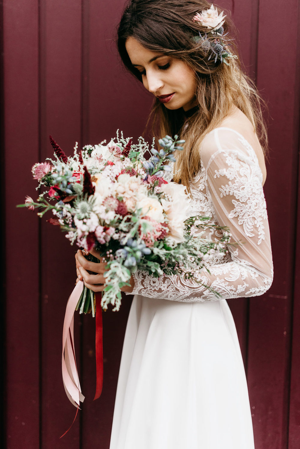 Bride in the street - Blog Mariage Madame C