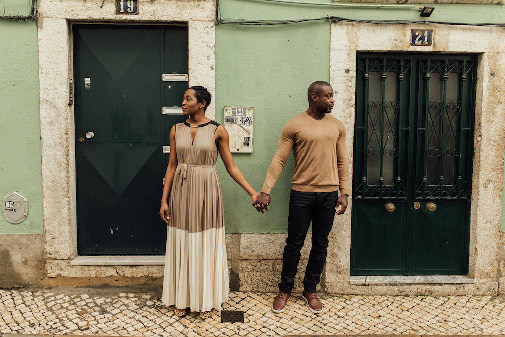 Une séance engagement à Lisbonne - Titilayo + Emmanuel - Blog Mariage Madame C Une séance engagement à Lisbonne - Titilayo + Emmanuel - Blog Mariage Madame C