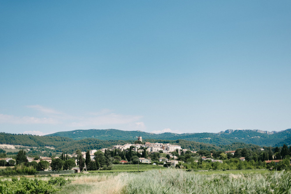 Mariage d'été en petit comité - Momoko + Romain - Blog Mariage Madame C