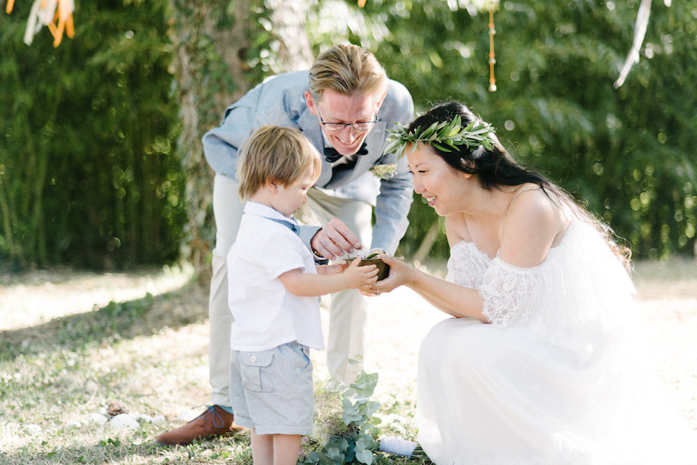 Mariage d'été en petit comité - Momoko + Romain - Blog Mariage Madame C