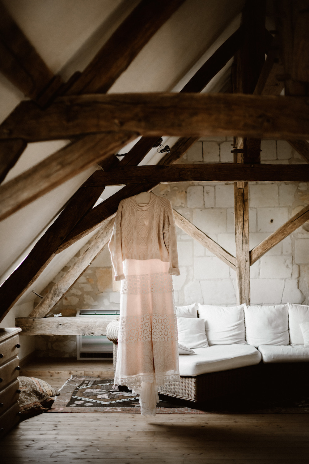 Un mariage Angevin au Prieuré Saint-Ellier - Gabrielle + Lucas - Blog Mariage Madame C