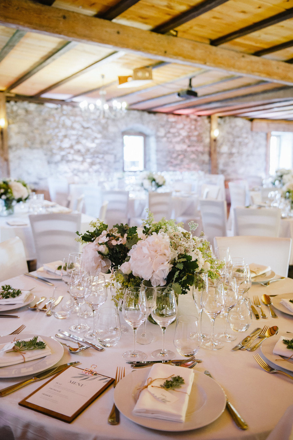 Un mariage en Haute-Savoie - Faustine + Arthur - Blog Mariage Madame C