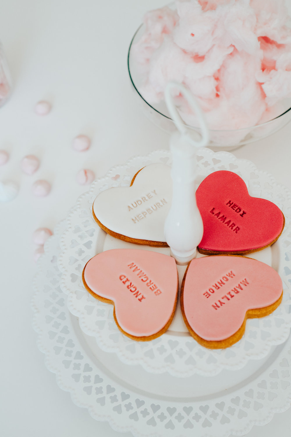 Robes de mariée L’Amoureuse by Ingrid Fey - "Welcome to Amourwood" - Blog Mariage Madame C Robes de mariée L’Amoureuse by Ingrid Fey - "Welcome to Amourwood" - Blog Mariage Madame C