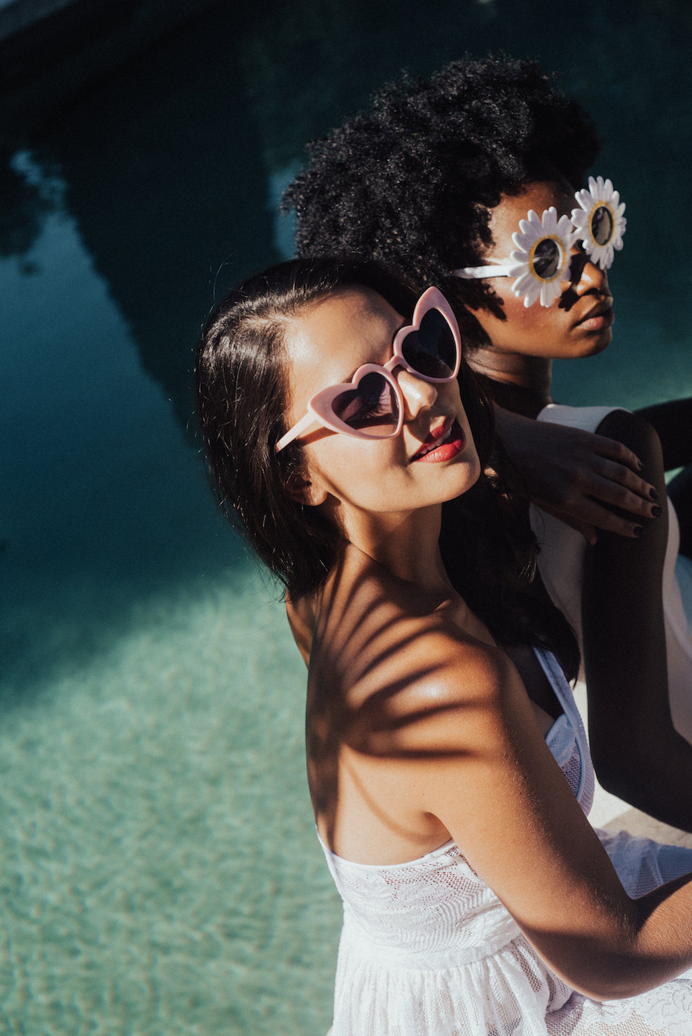 Robes de mariée L’Amoureuse by Ingrid Fey - "Welcome to Amourwood" - Blog Mariage Madame C Robes de mariée L’Amoureuse by Ingrid Fey - "Welcome to Amourwood" - Blog Mariage Madame C