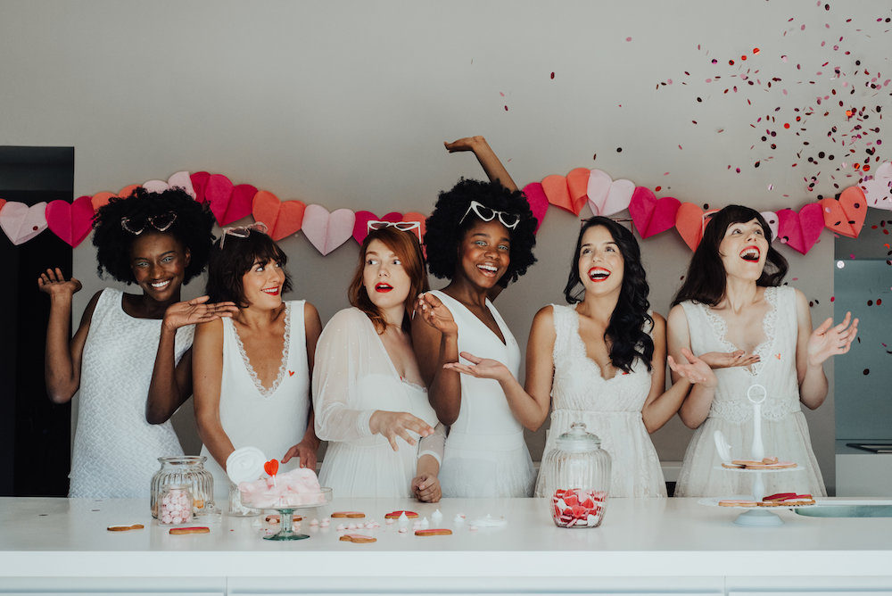 Robes de mariée L’Amoureuse by Ingrid Fey - "Welcome to Amourwood" - Blog Mariage Madame C Robes de mariée L’Amoureuse by Ingrid Fey - "Welcome to Amourwood" - Blog Mariage Madame C