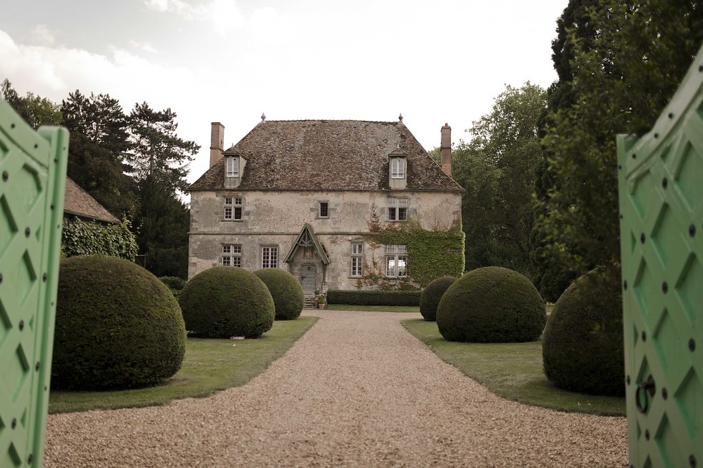 Mariage au Manoir de Vacheresses - Lilit + Vincent - Blog Mariage Madame C Mariage au Manoir de Vacheresses - Lilit + Vincent - Blog Mariage Madame C