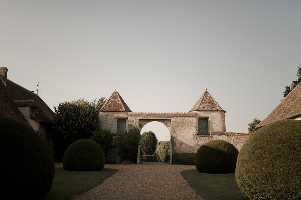 Mariage au Manoir de Vacheresses - Lilit + Vincent - Blog Mariage Madame C Mariage au Manoir de Vacheresses - Lilit + Vincent - Blog Mariage Madame C