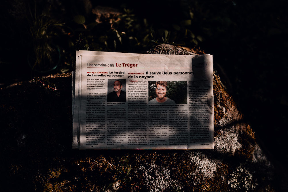 Rendez-vous sur la Côte de granit rose à Trégastel - Camille + Arthur - Blog Mariage Madame C