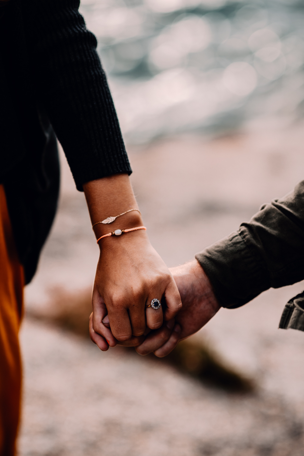 Rendez-vous sur la Côte de granit rose à Trégastel - Camille + Arthur - Blog Mariage Madame C