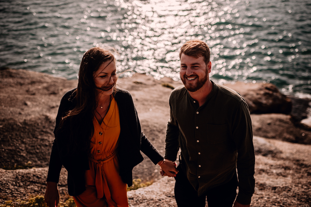 Rendez-vous sur la Côte de granit rose à Trégastel - Camille + Arthur - Blog Mariage Madame C