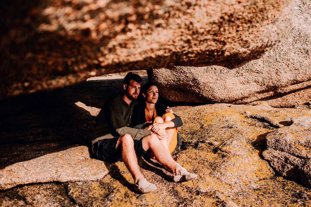 Rendez-vous sur la Côte de granit rose à Trégastel - Camille + Arthur - Blog Mariage Madame C